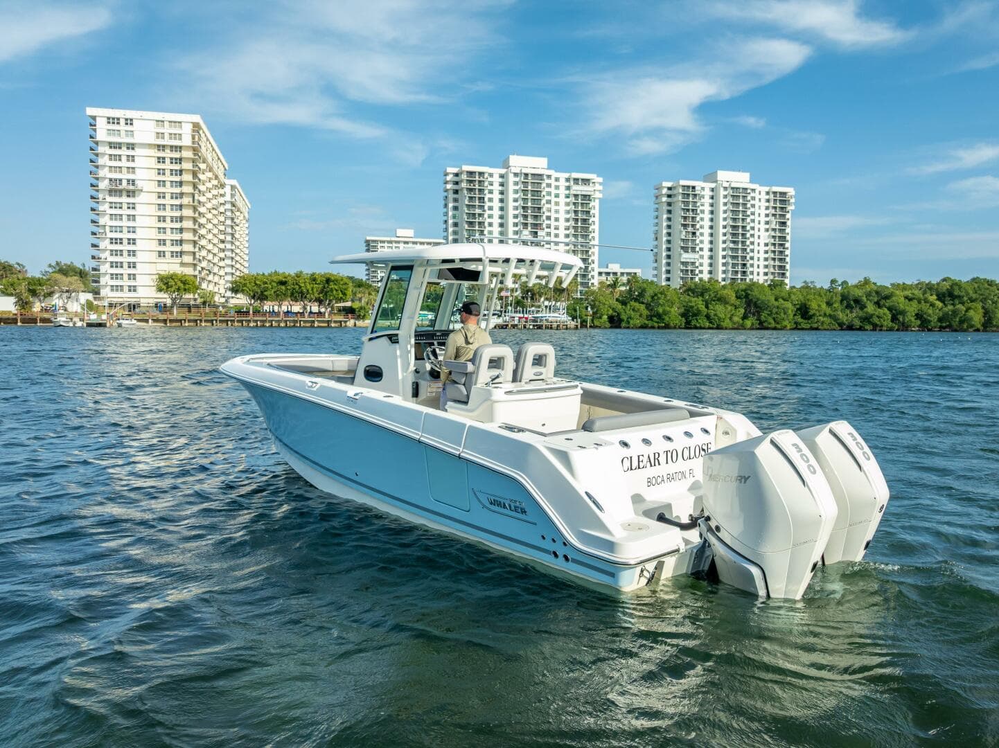 2023 Boston Whaler 280 Outrage — photo 5