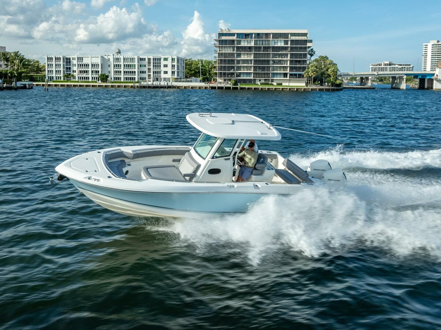 2023 Boston Whaler 280 Outrage — photo 35