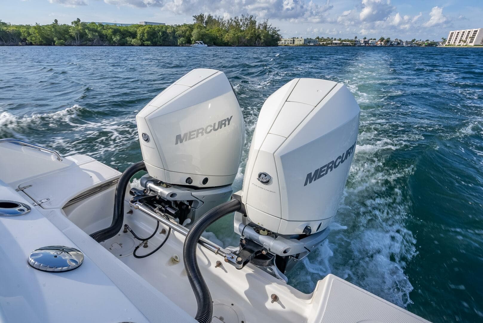 2023 Boston Whaler 280 Outrage — photo 72