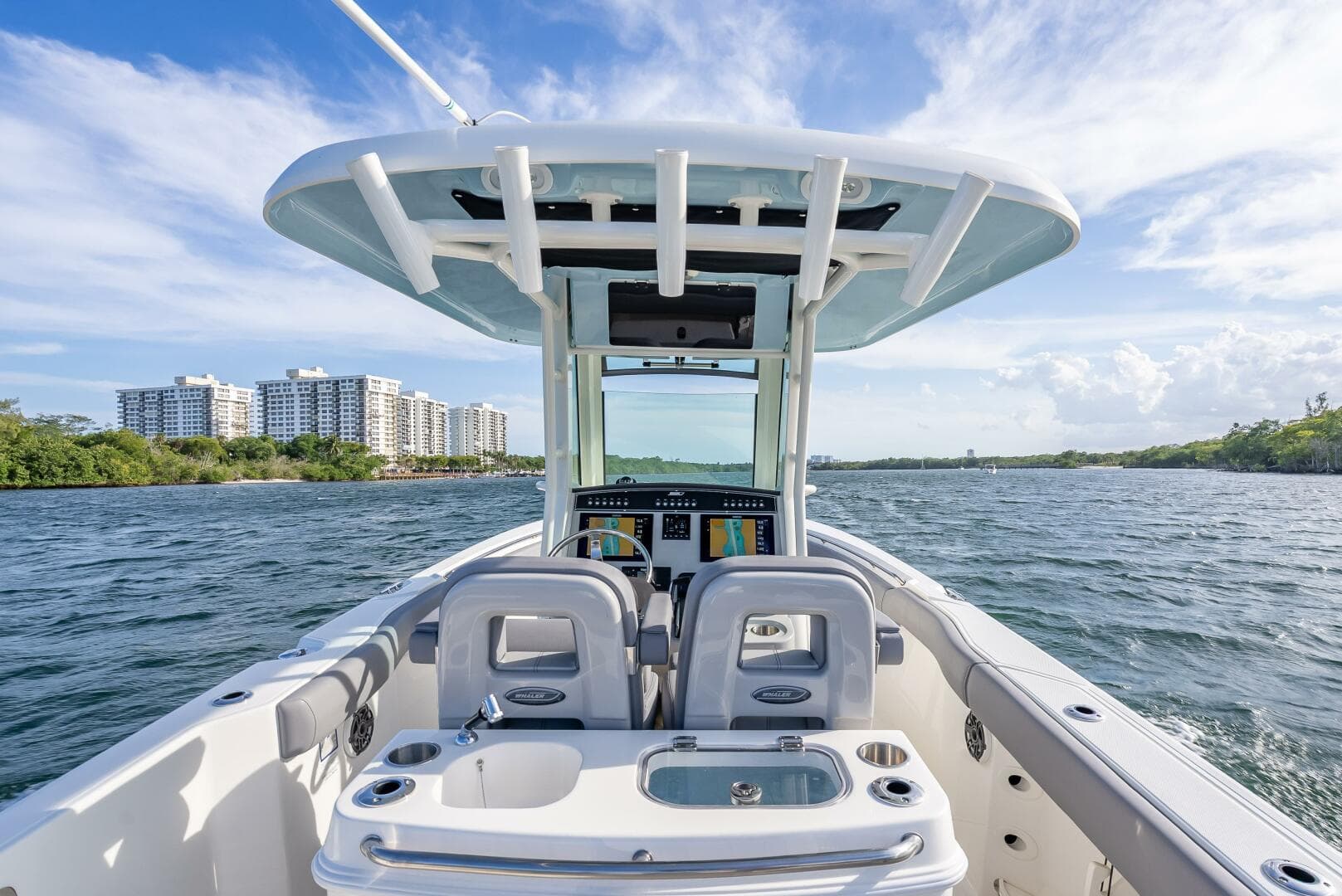 2023 Boston Whaler 280 Outrage — photo 68