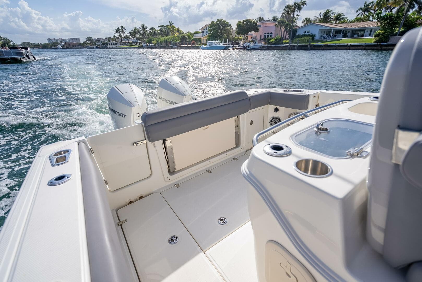 2023 Boston Whaler 280 Outrage — photo 44
