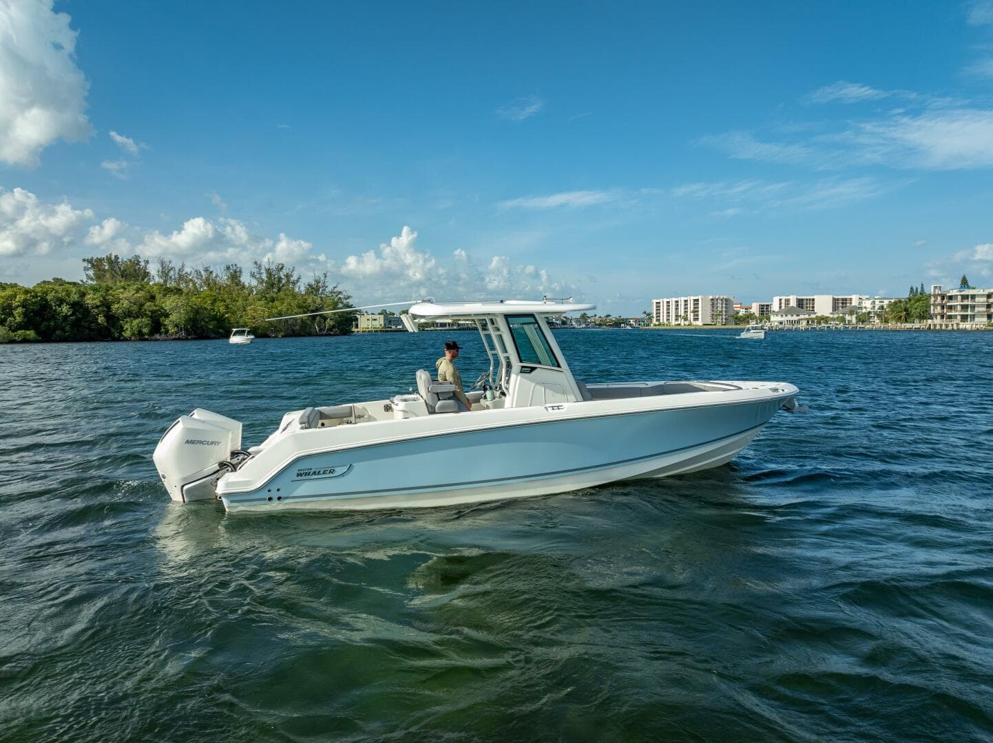 2023 Boston Whaler 280 Outrage — photo 16