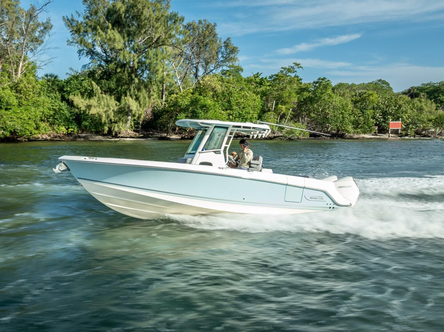 2023 Boston Whaler 280 Outrage — photo 31