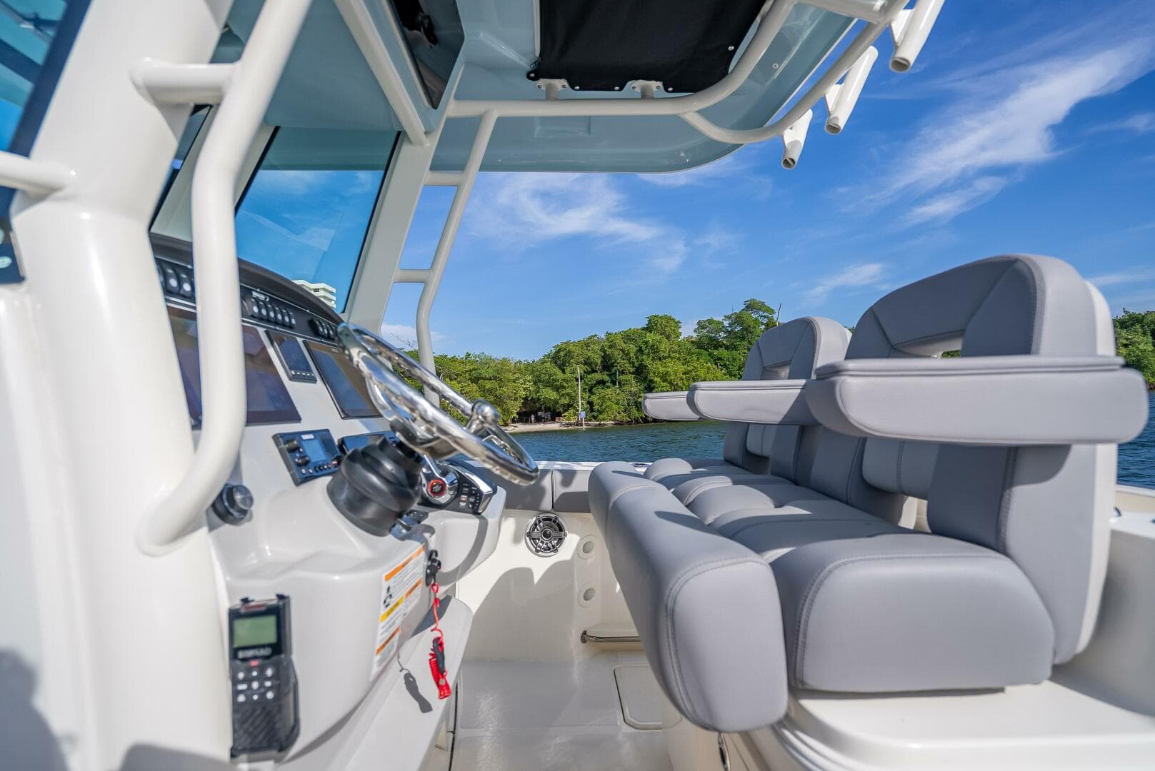 2023 Boston Whaler 280 Outrage — photo 59