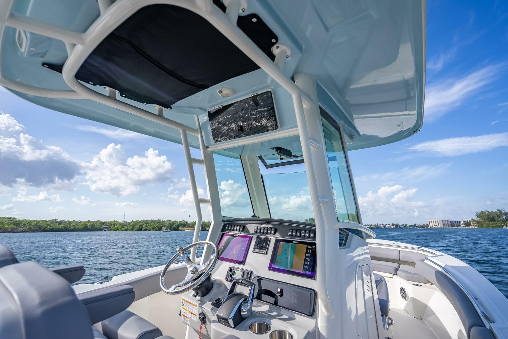 2023 Boston Whaler 280 Outrage — photo 54