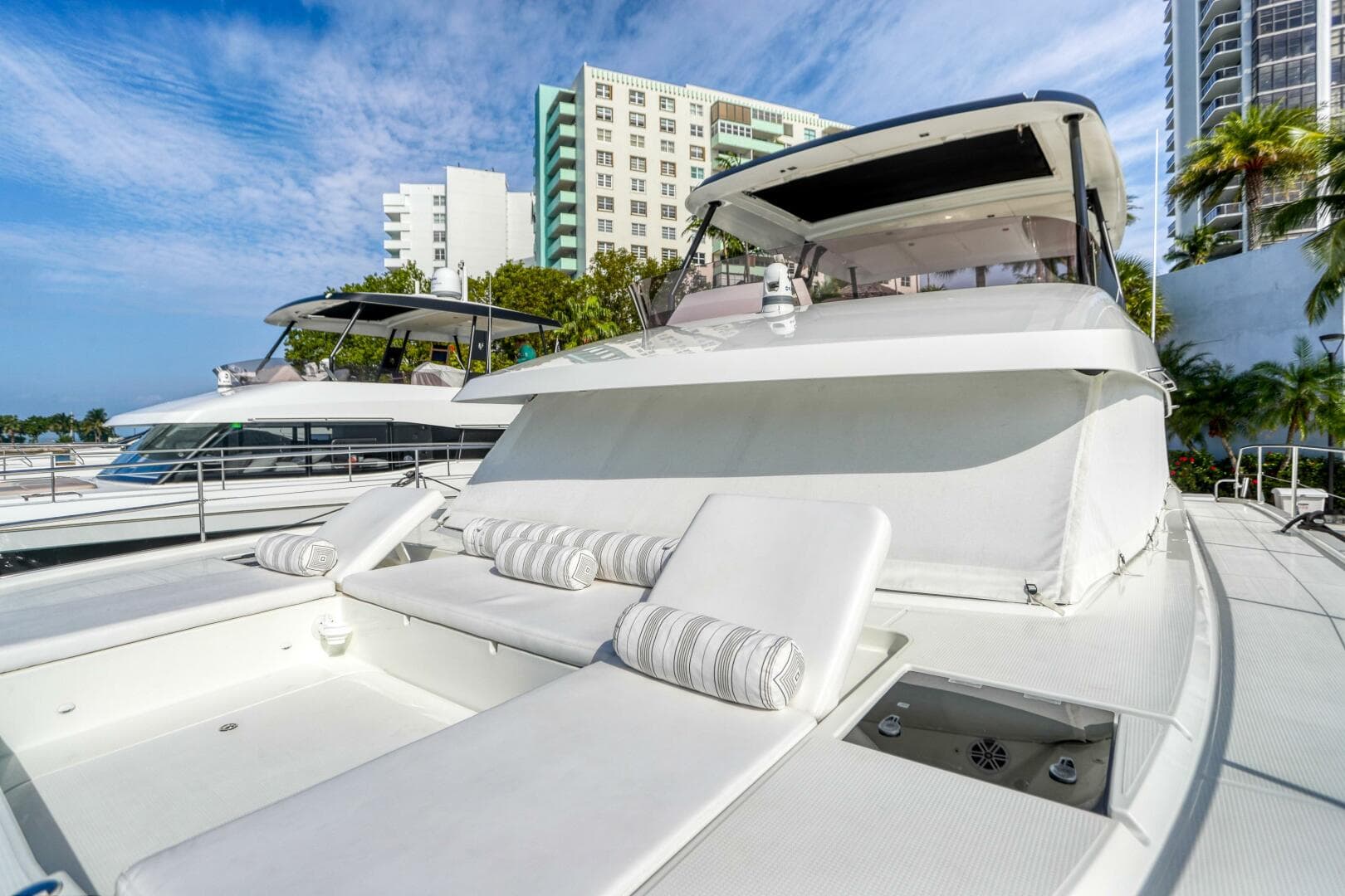 2022 Fountaine Pajot My 6 — photo 83