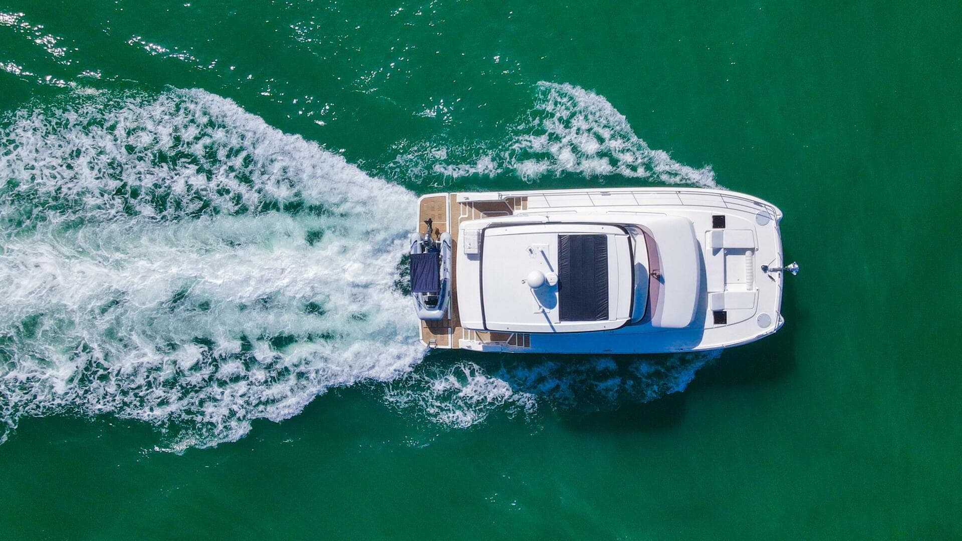 2022 Fountaine Pajot My 6 — photo 19