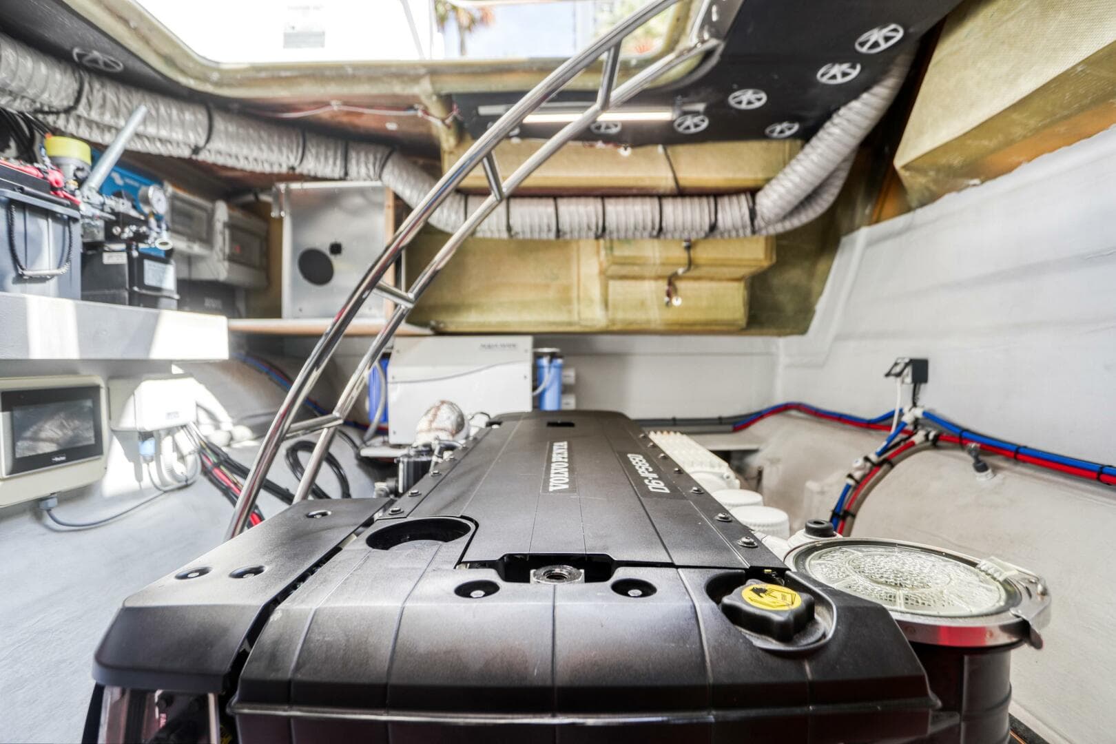 2022 Fountaine Pajot My 6 — photo 63