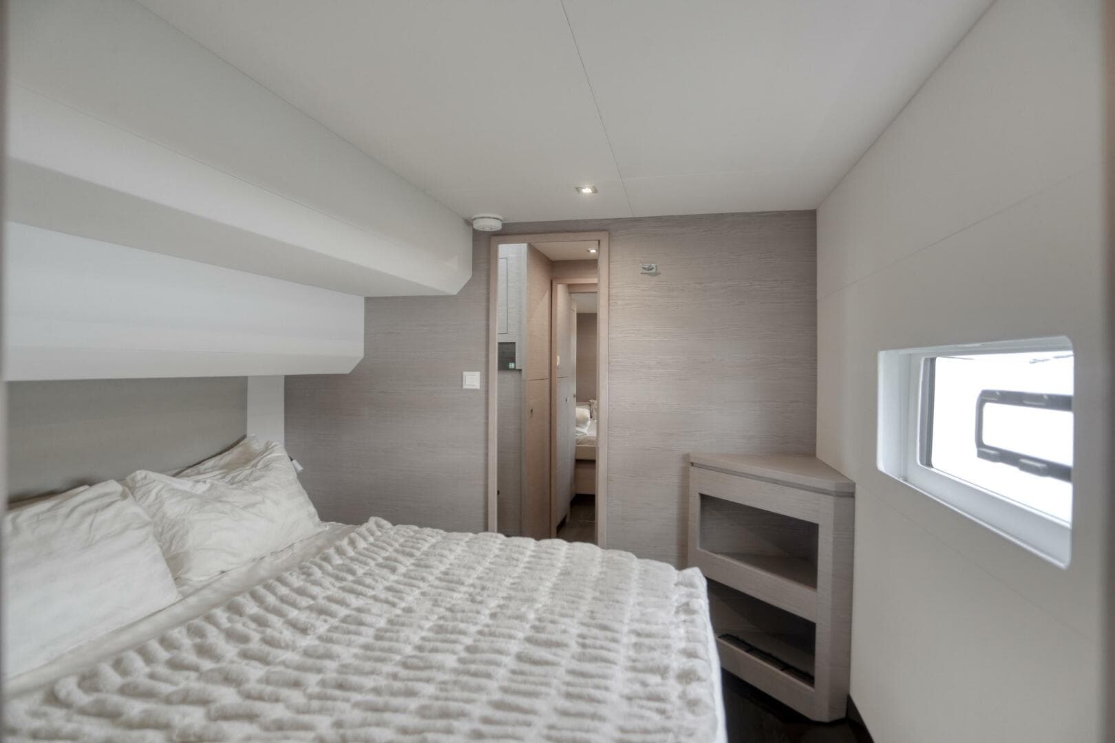 2022 Fountaine Pajot My 6 — photo 114