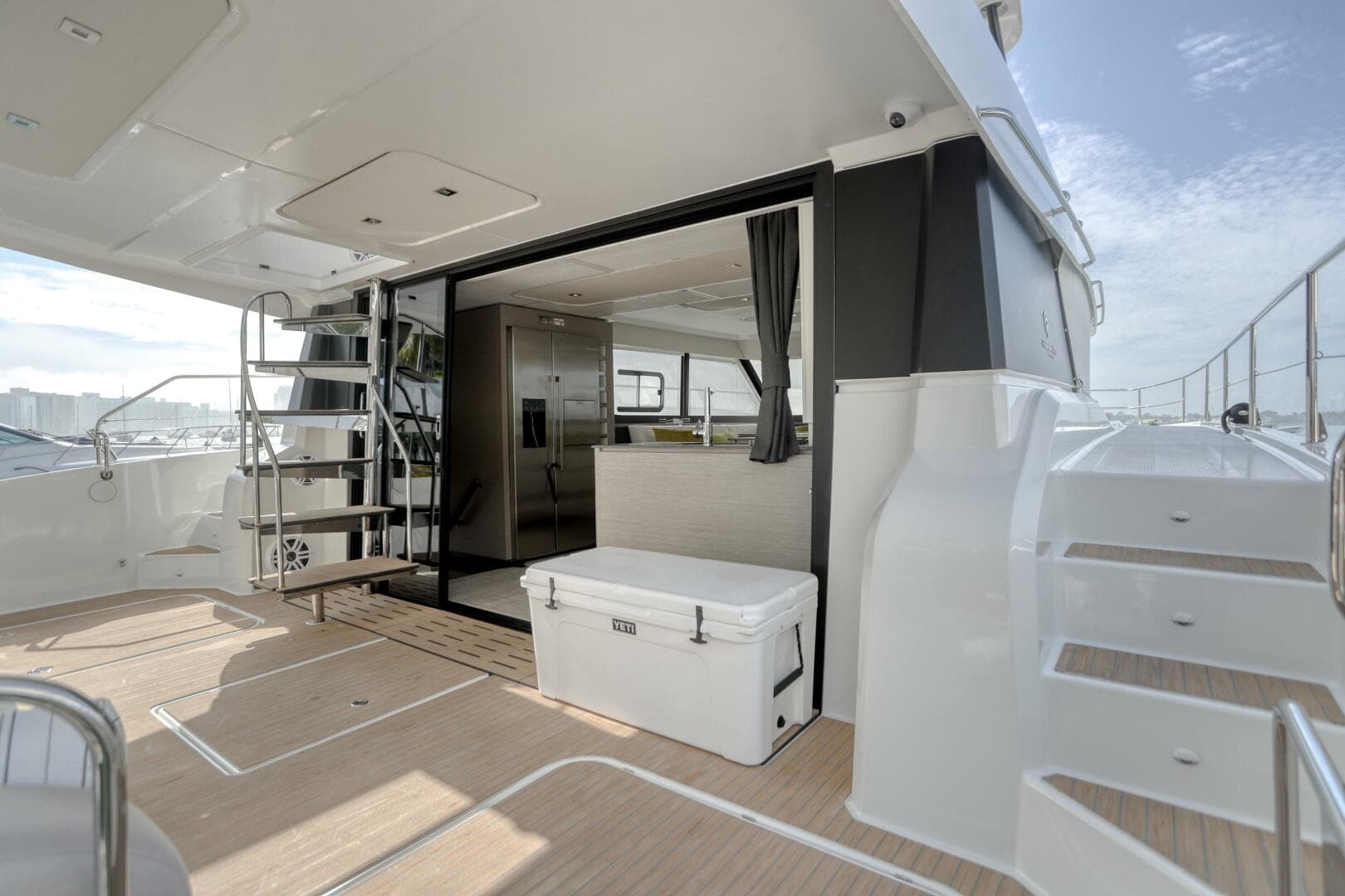 2022 Fountaine Pajot My 6 — photo 85