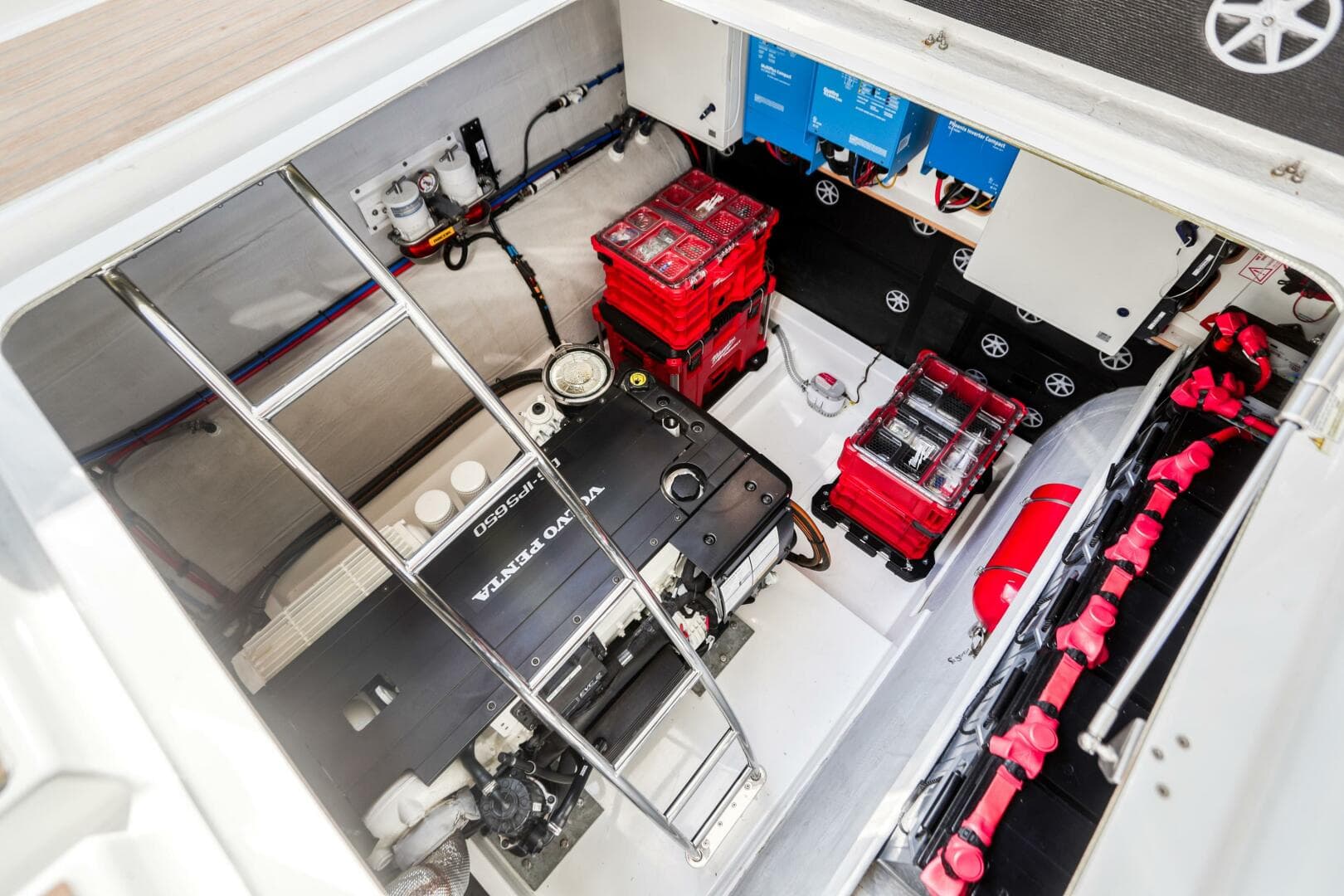 2022 Fountaine Pajot My 6 — photo 66