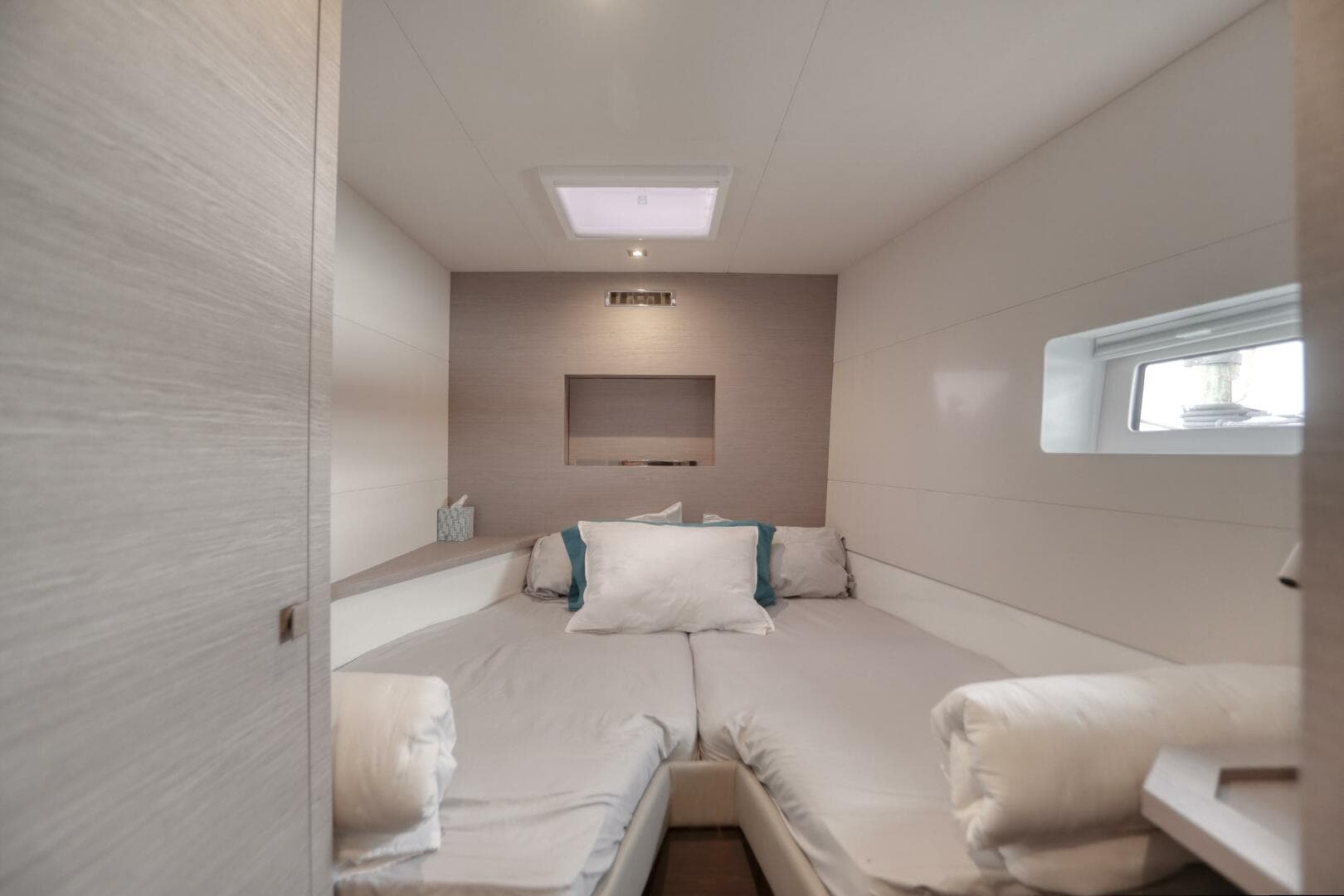 2022 Fountaine Pajot My 6 — photo 107