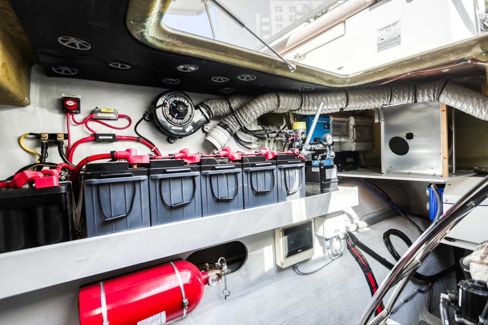 2022 Fountaine Pajot My 6 — photo 65