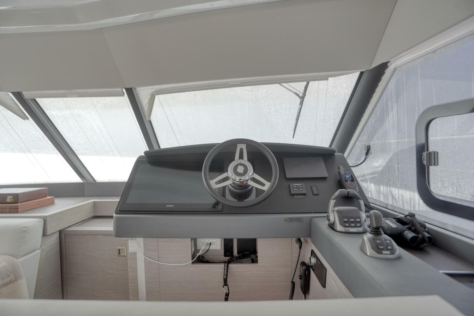 2022 Fountaine Pajot My 6 — photo 97