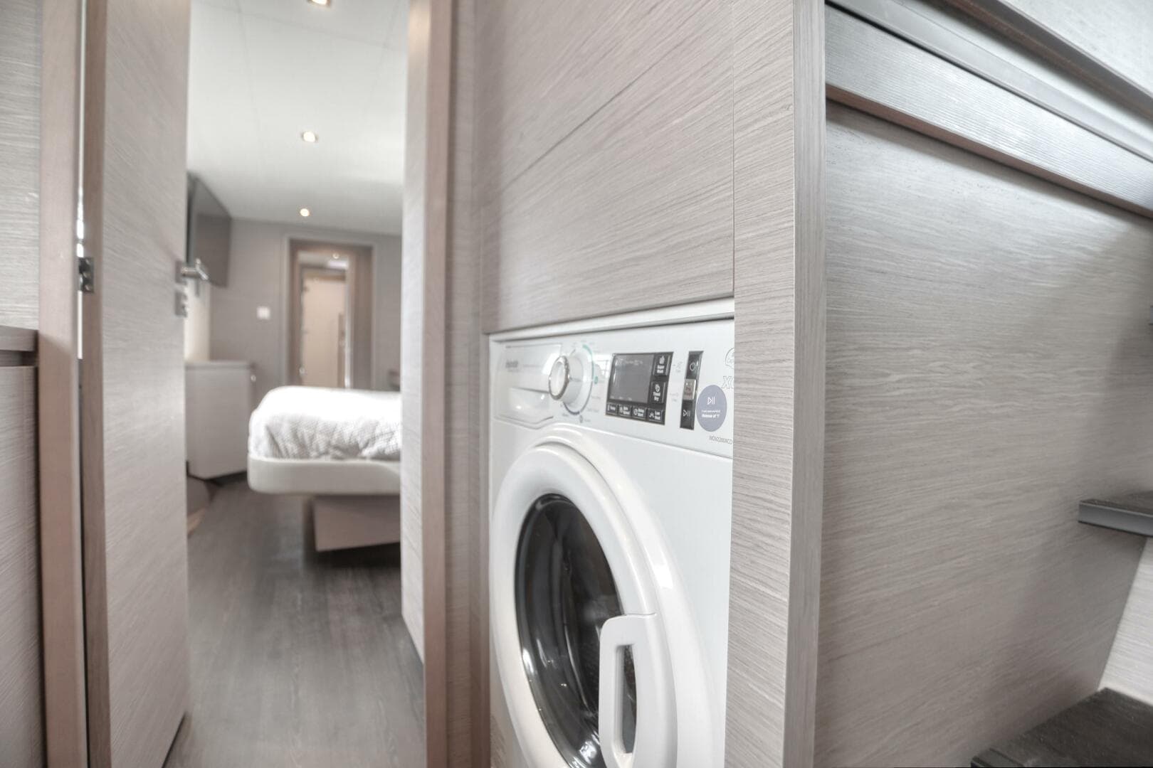 2022 Fountaine Pajot My 6 — photo 117