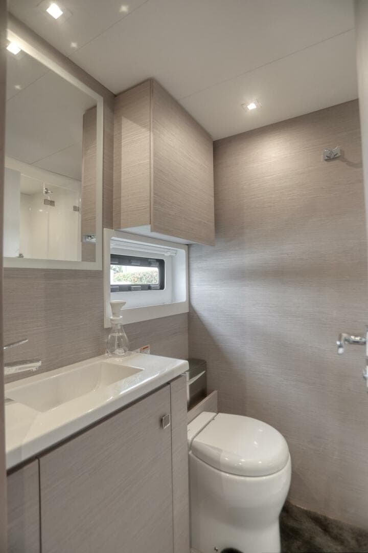 2022 Fountaine Pajot My 6 — photo 112