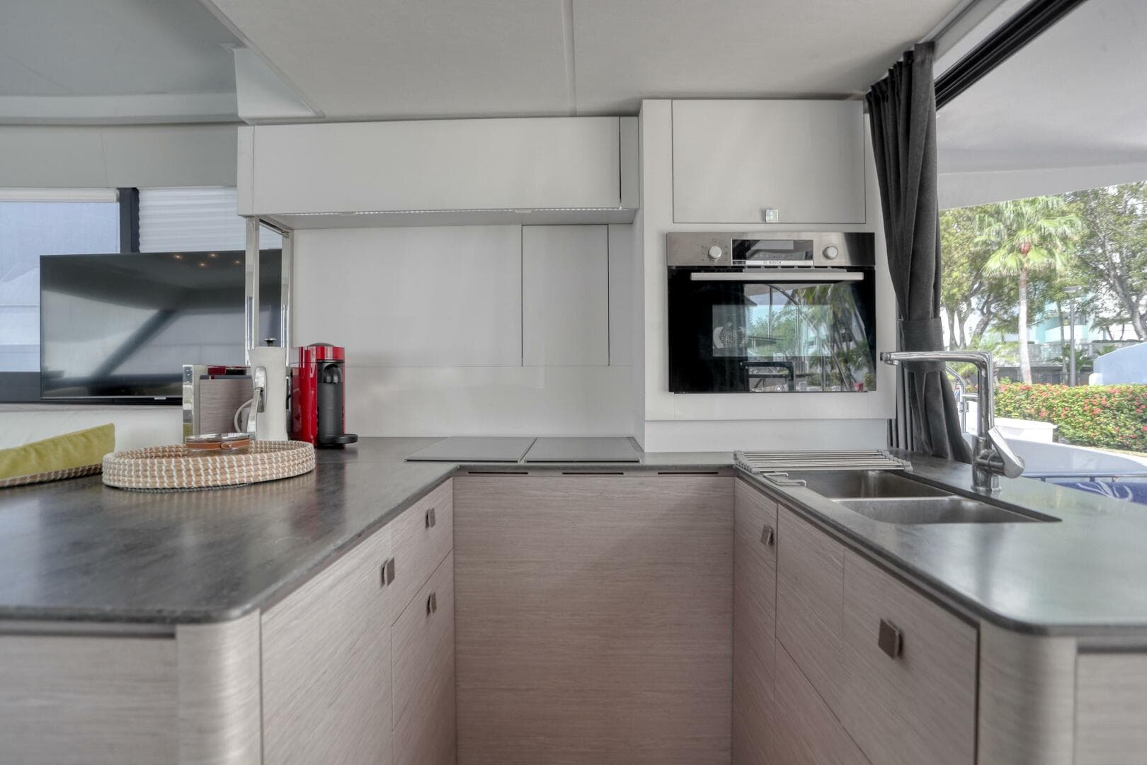 2022 Fountaine Pajot My 6 — photo 89