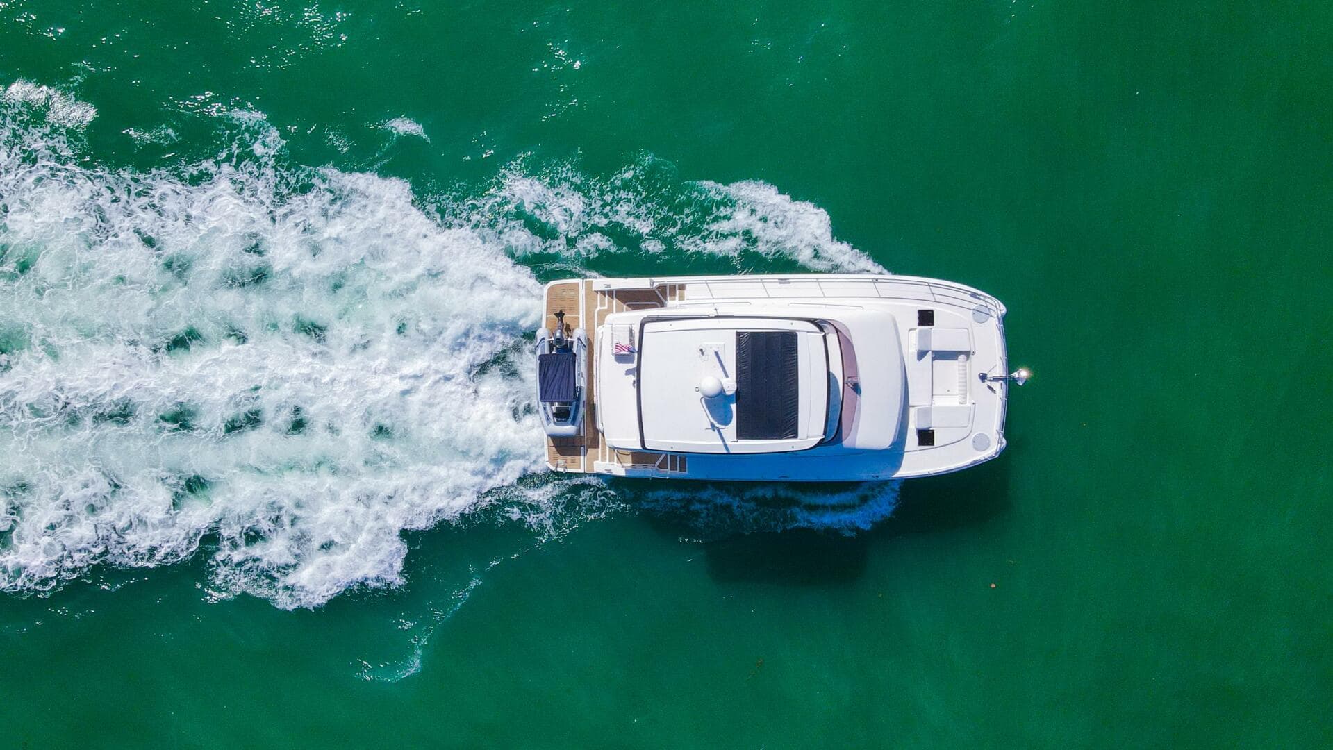 2022 Fountaine Pajot My 6 — photo 21