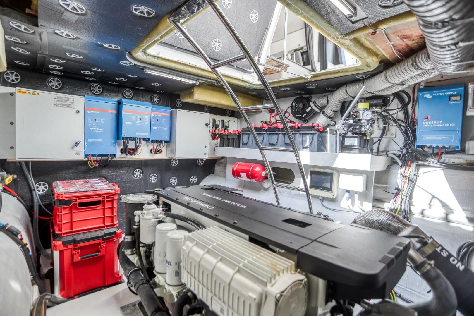 2022 Fountaine Pajot My 6 — photo 59