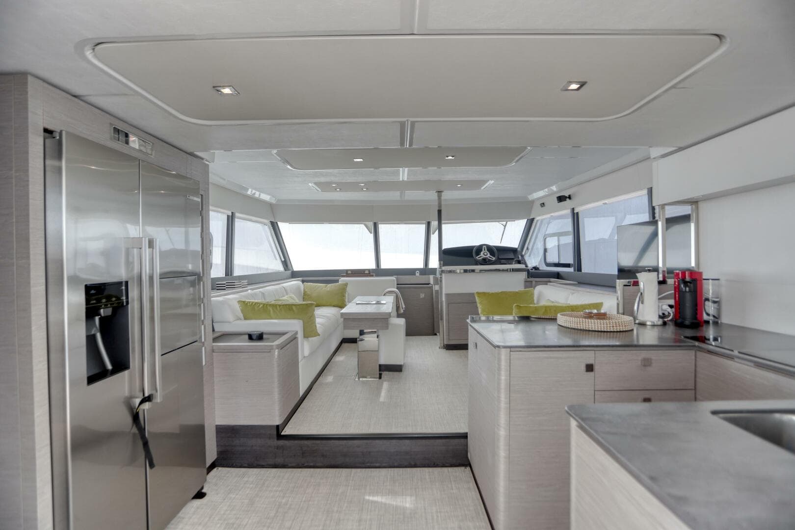 2022 Fountaine Pajot My 6 — photo 102