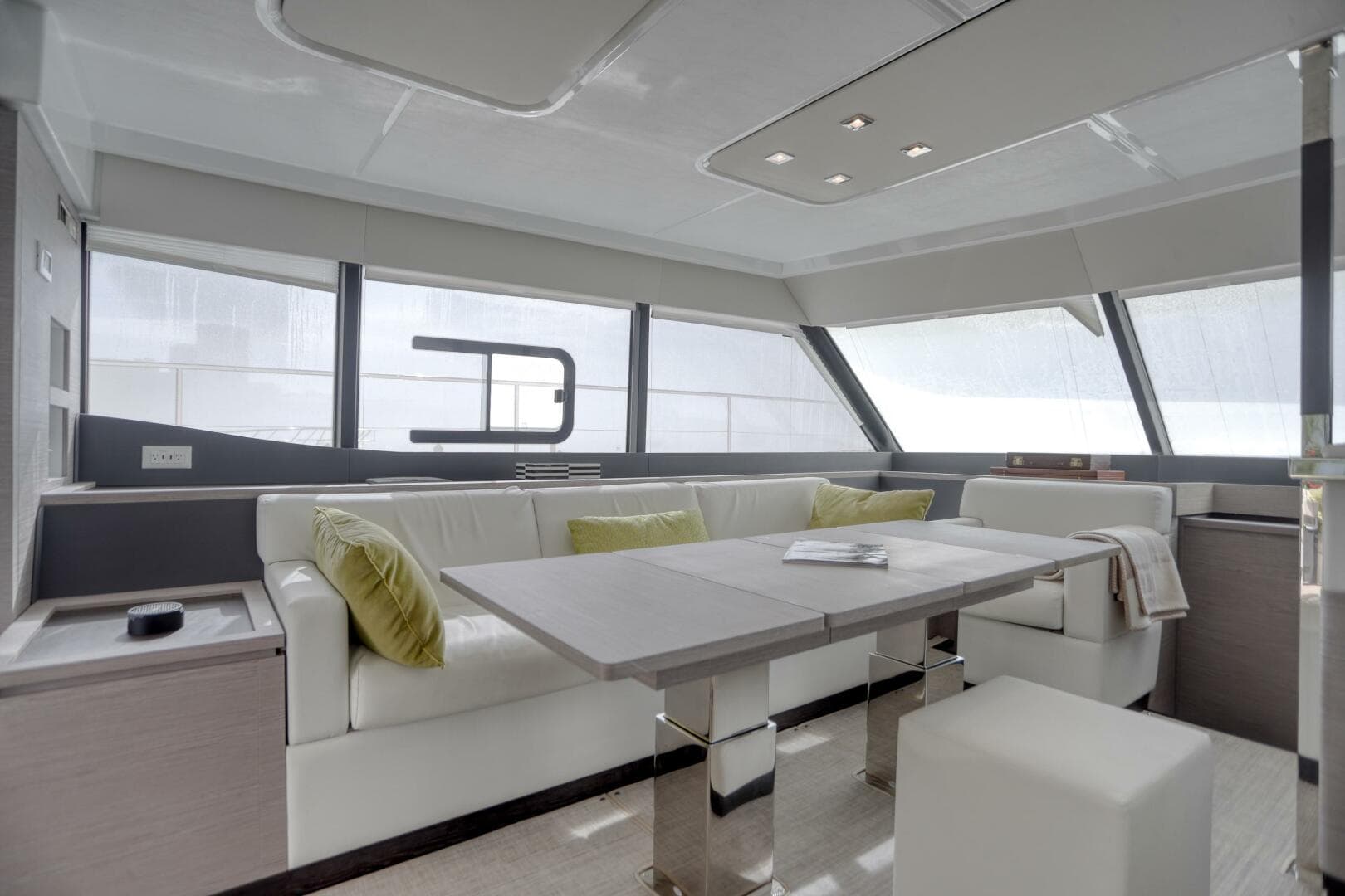 2022 Fountaine Pajot My 6 — photo 99