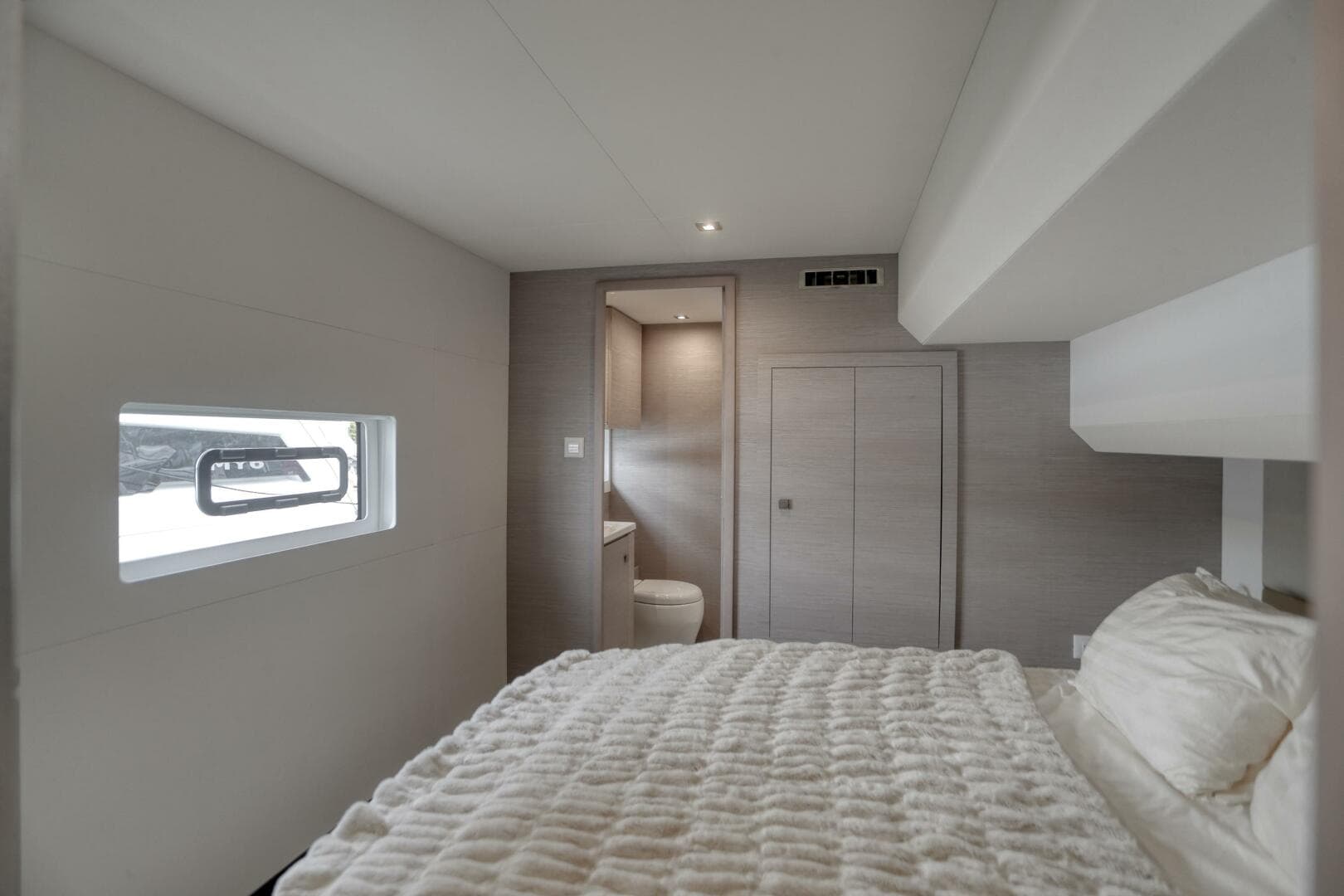 2022 Fountaine Pajot My 6 — photo 115