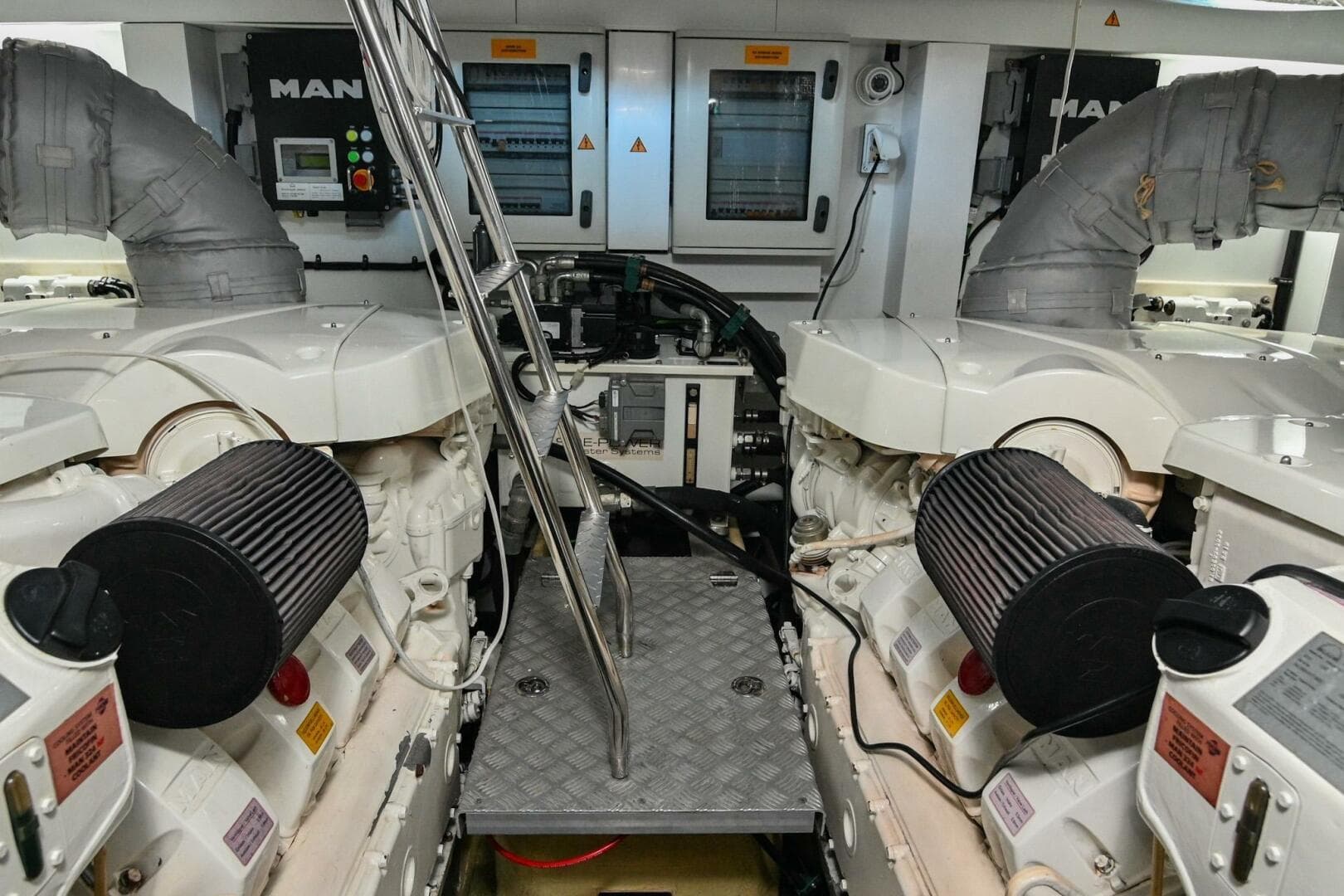 2015 Sunseeker Predator 68 — photo 16