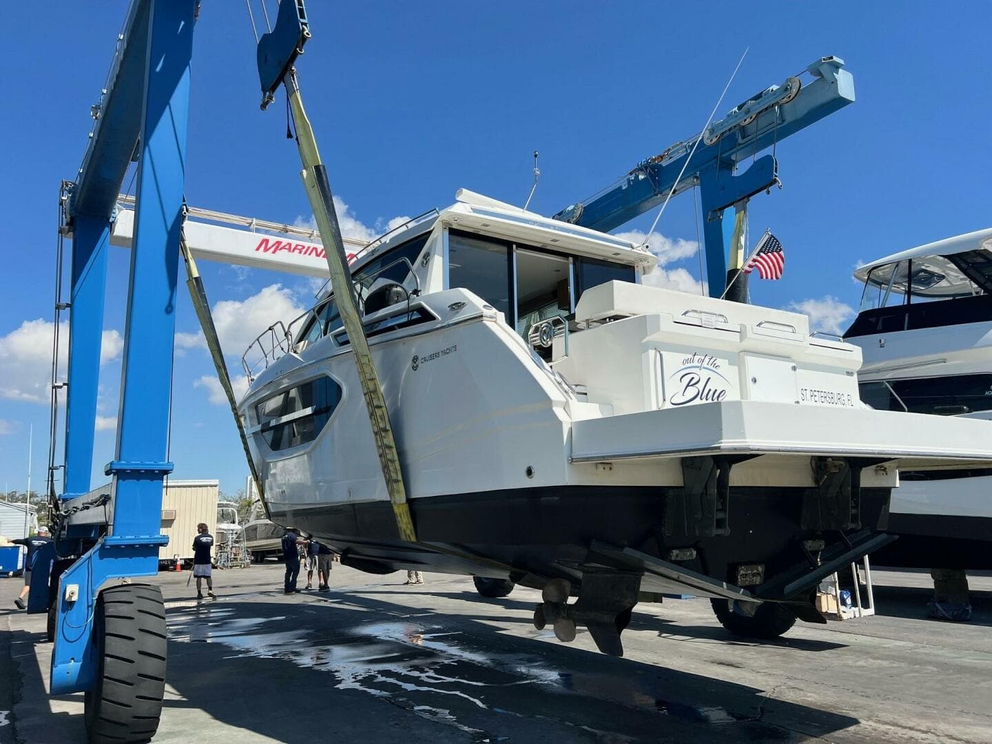 2018 Cruisers Yachts 42 Cantius — photo 5