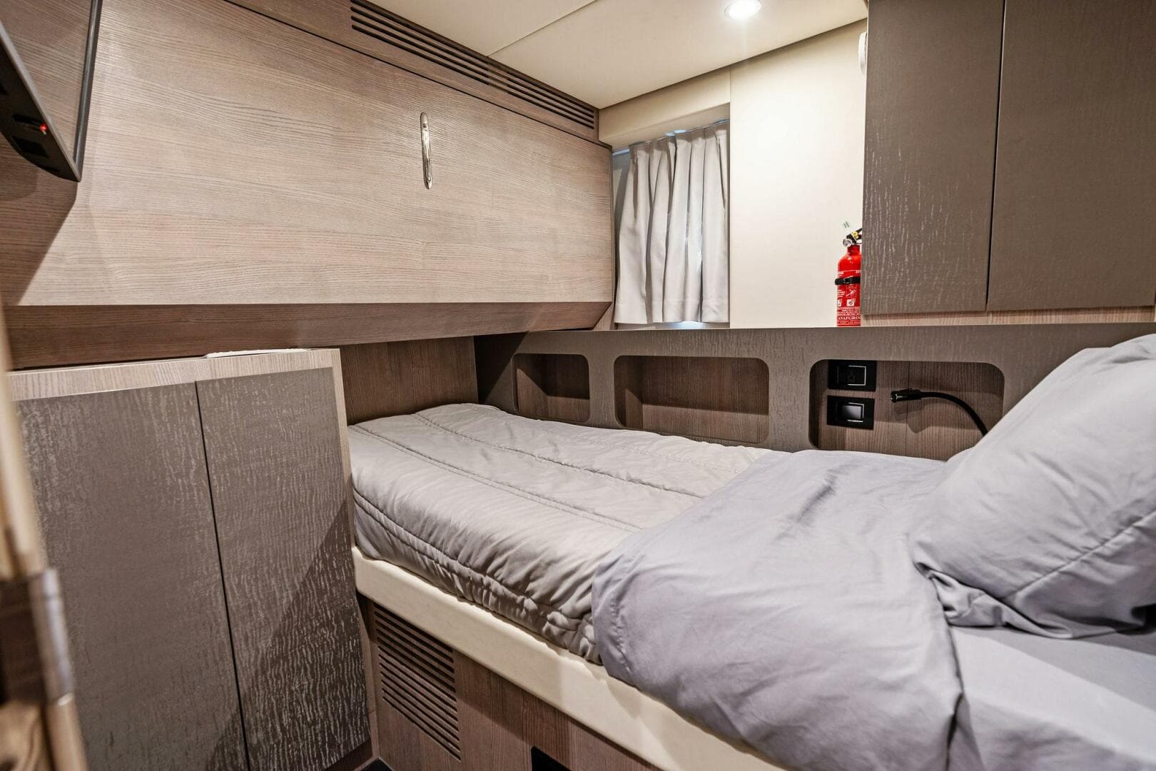 2024 Azimut S8 — photo 58