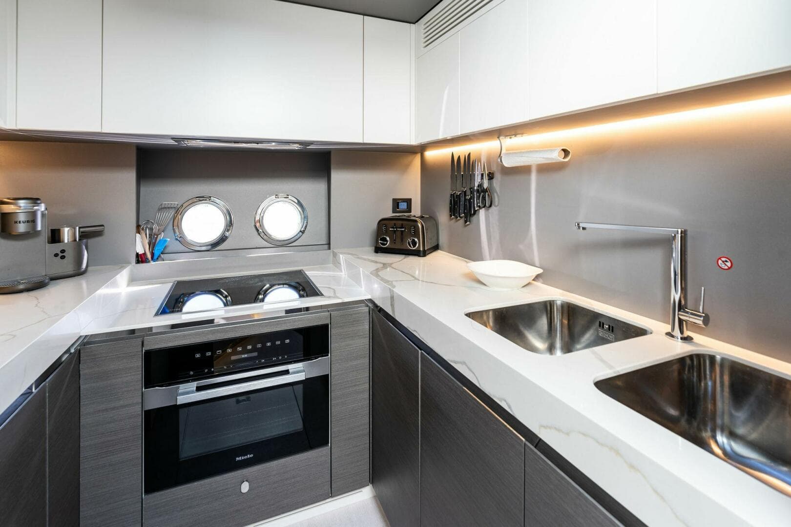 2024 Azimut S8 — photo 37