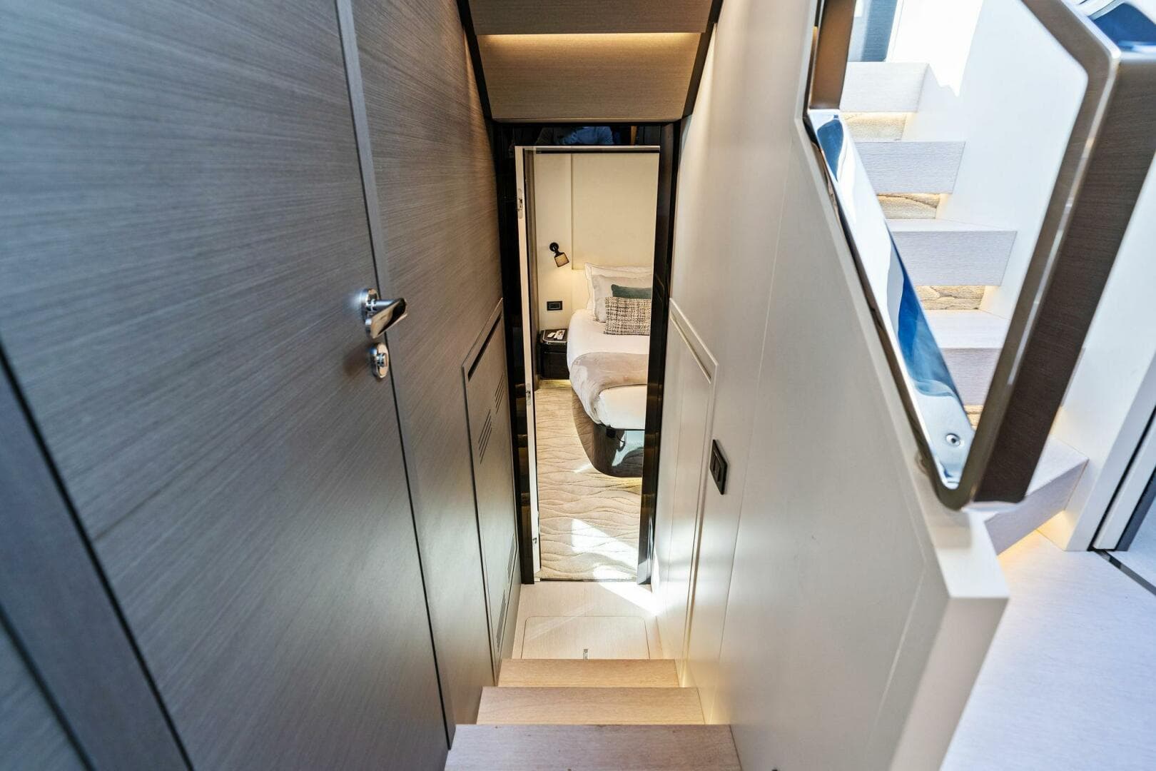 2024 Azimut S8 — photo 49