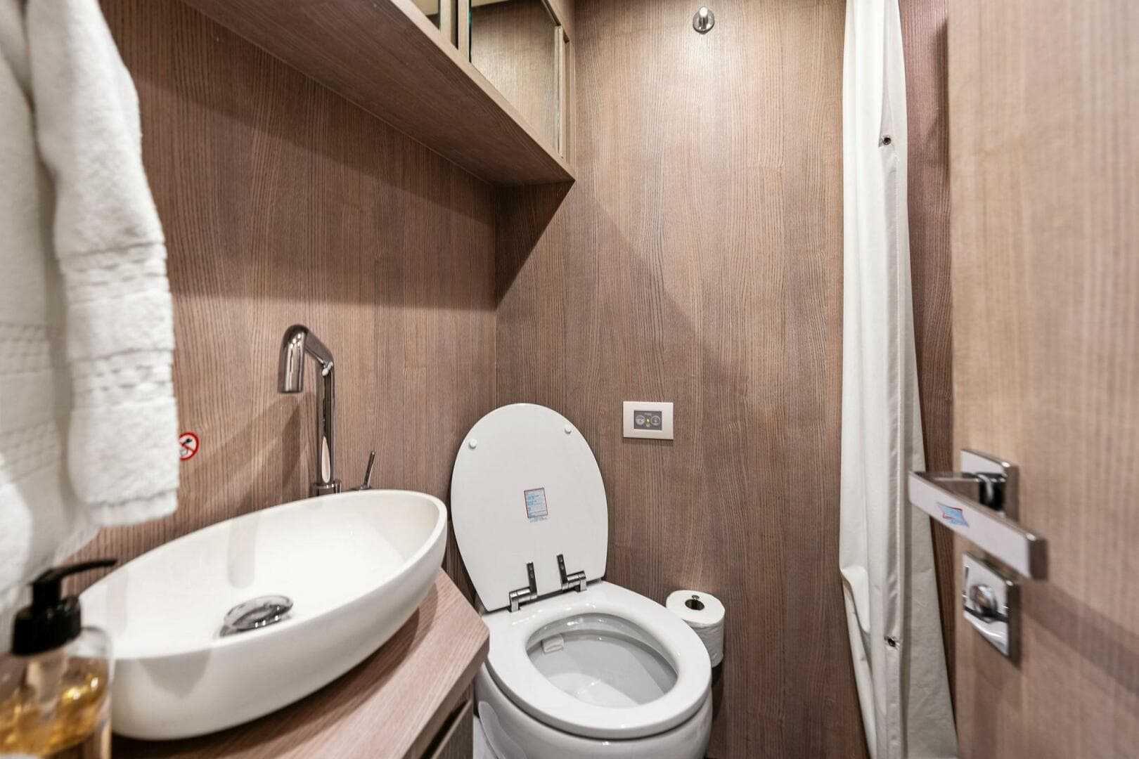 2024 Azimut S8 — photo 60