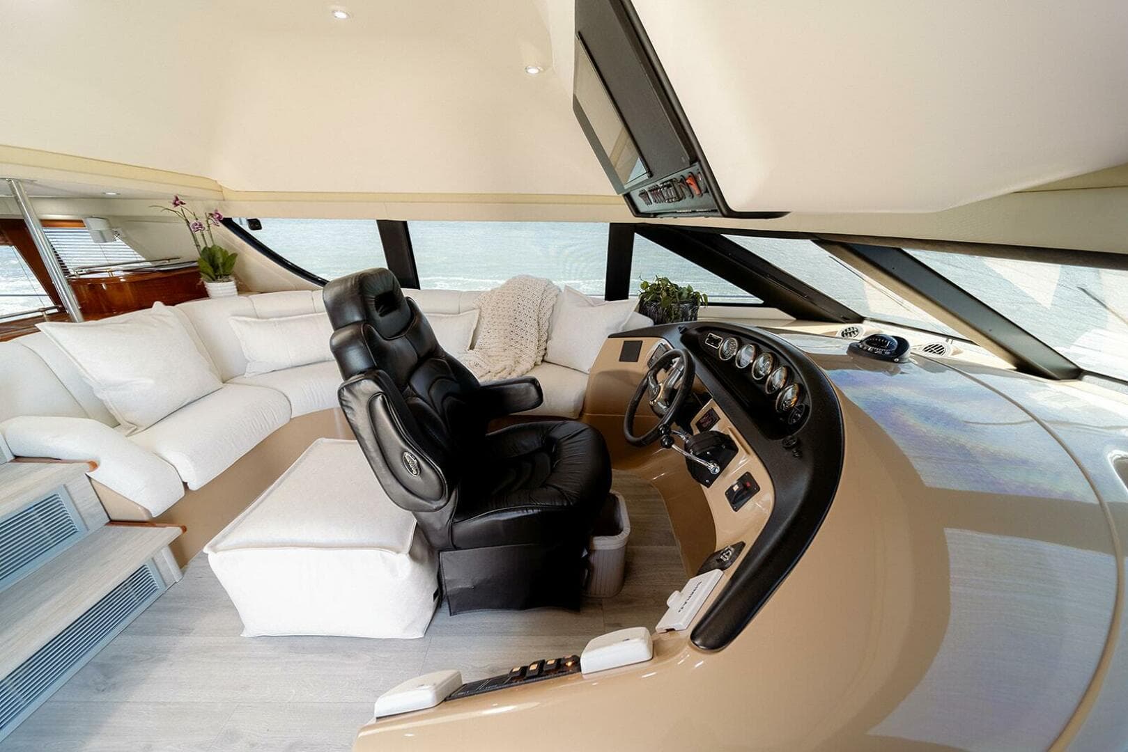 2003 Carver — photo 28