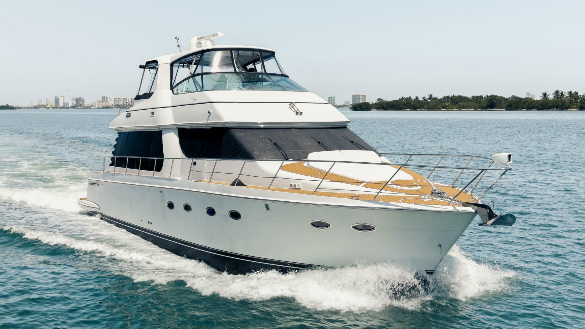 2003 Carver — photo 1