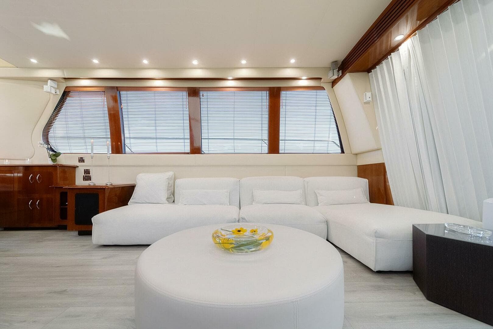 2003 Carver — photo 31