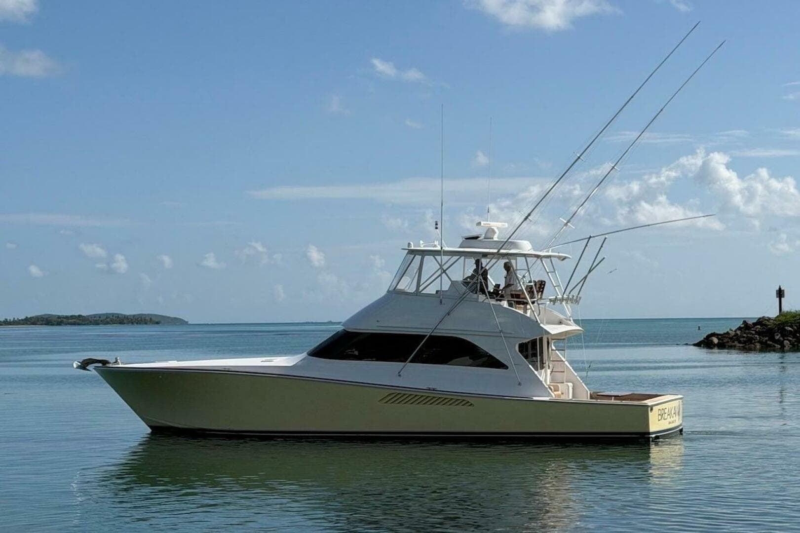 2004 Viking 56 Convertible — photo 7