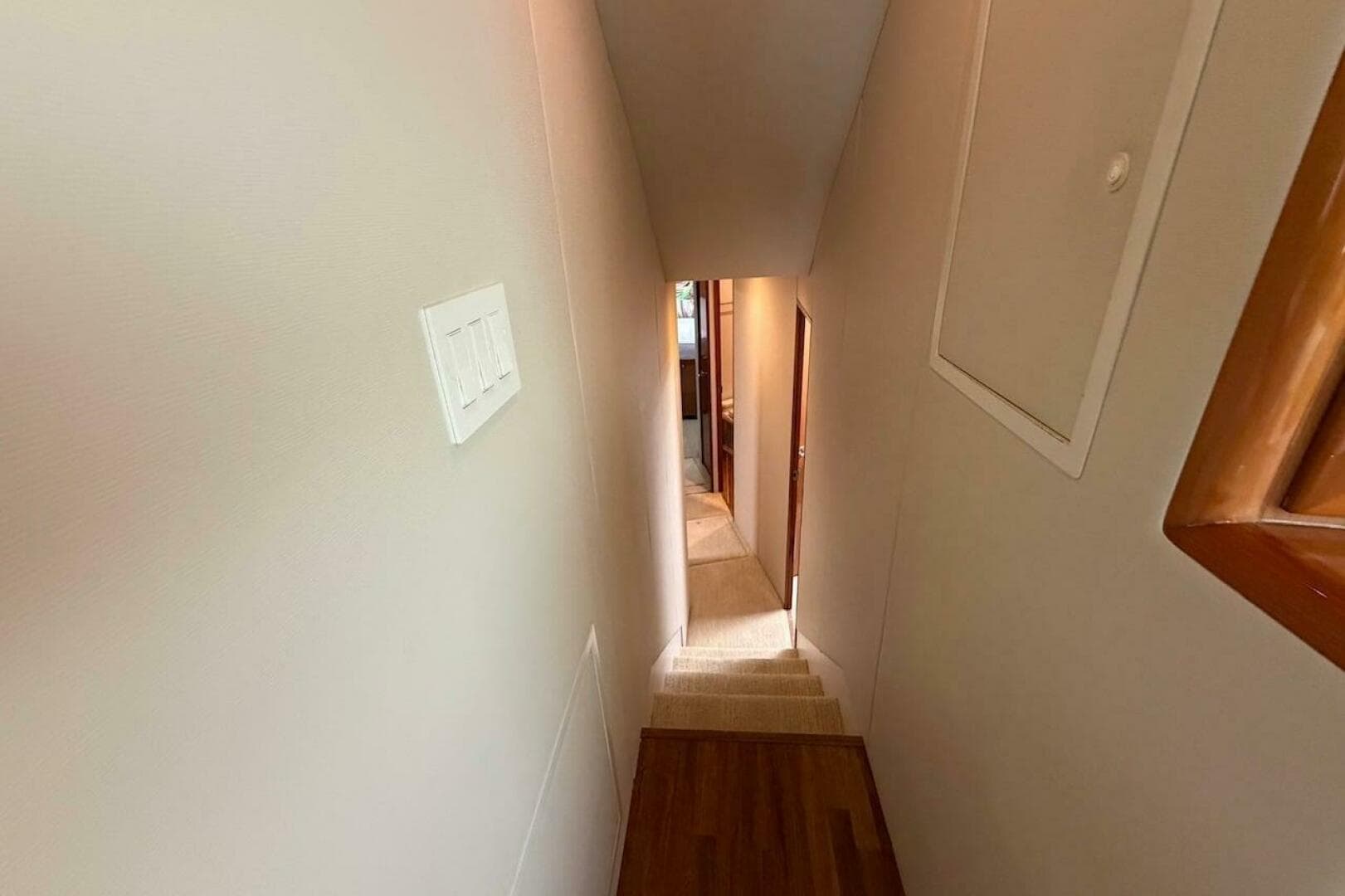 2004 Viking 56 Convertible — photo 21