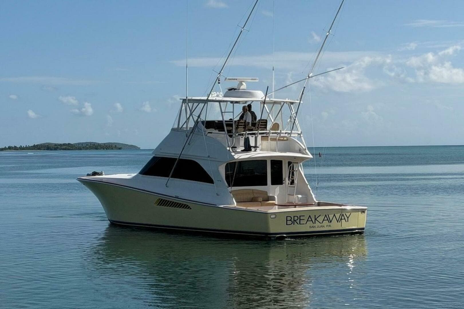2004 Viking 56 Convertible — photo 10