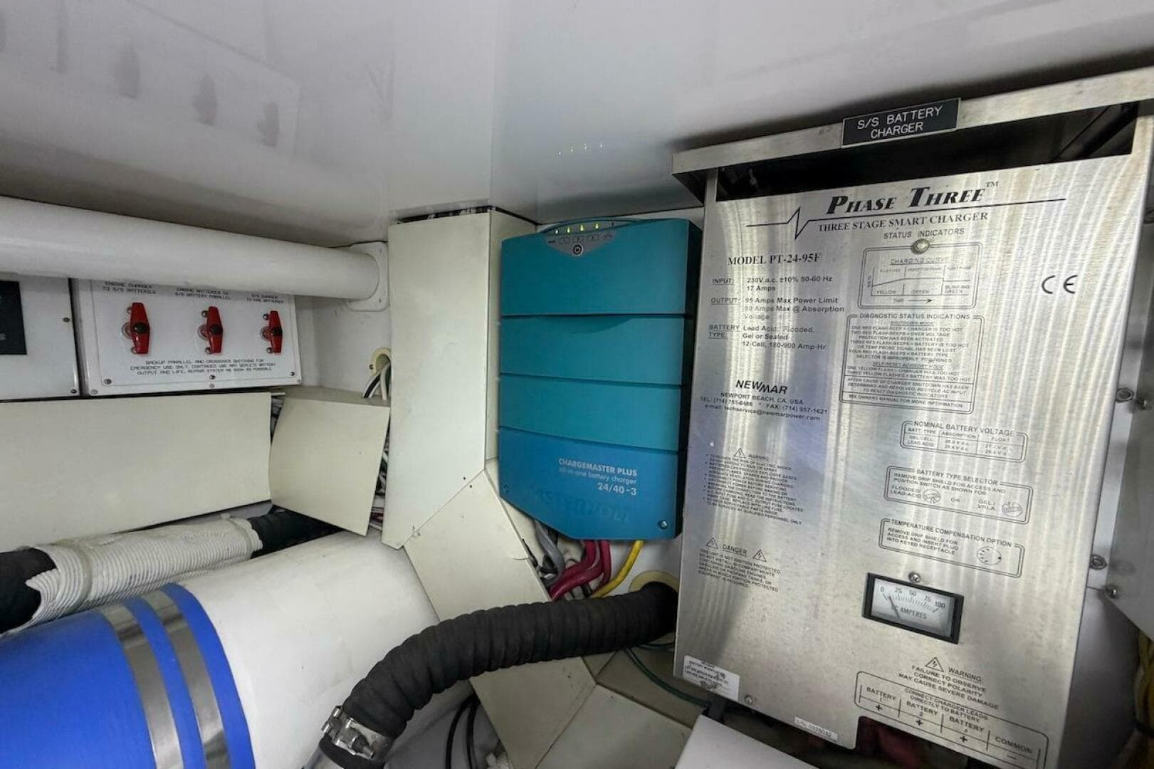 2004 Viking 56 Convertible — photo 47