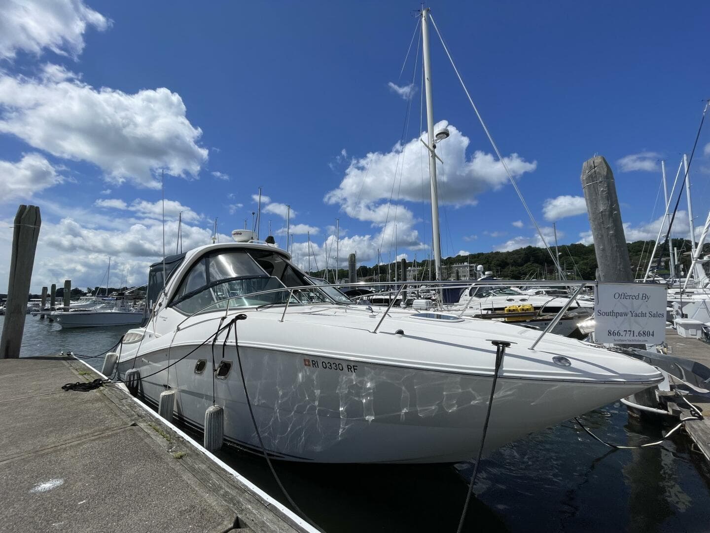 2010 Sea Ray 330 Sundancer — photo 2