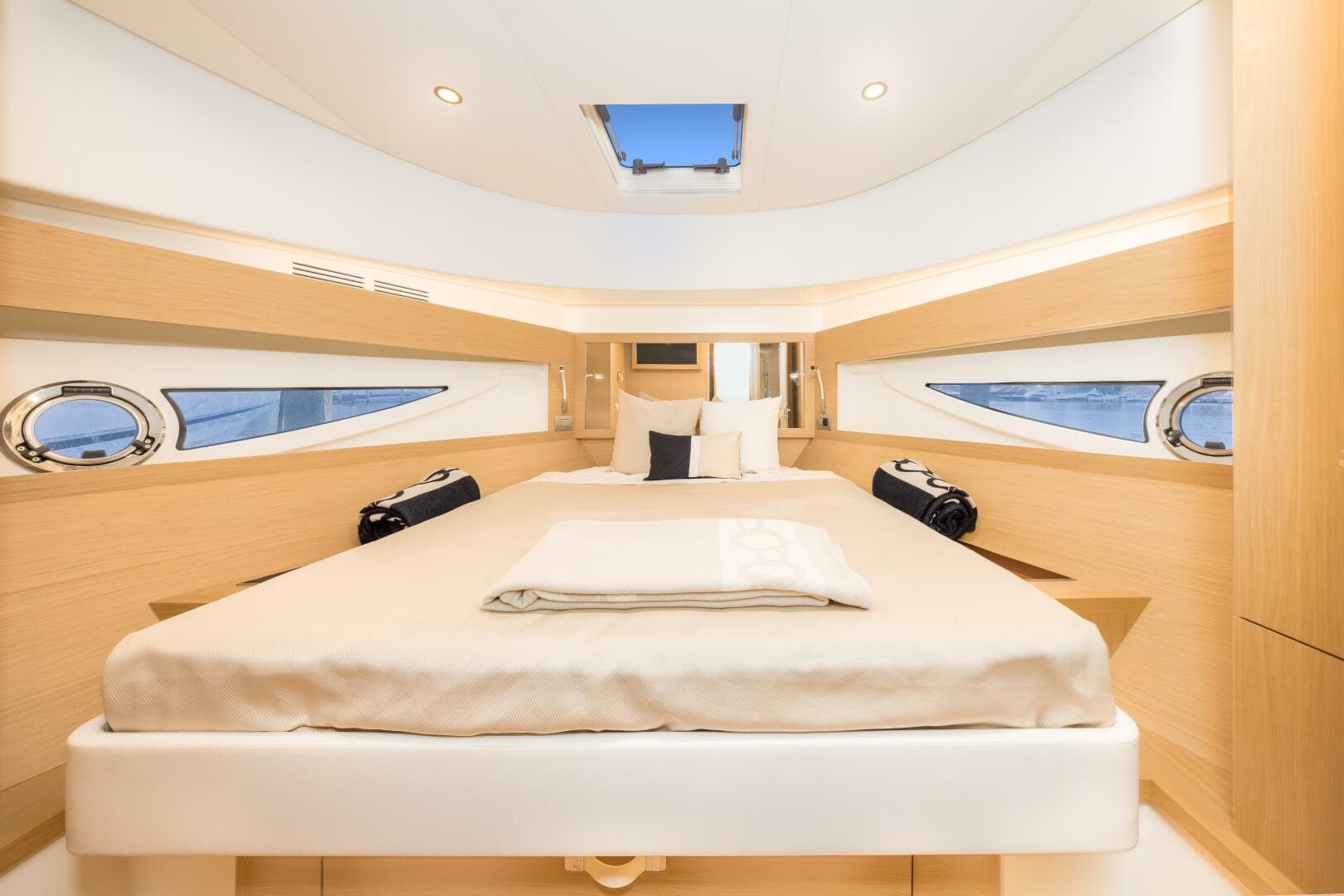 2021 Solaris 48 Open — photo 37