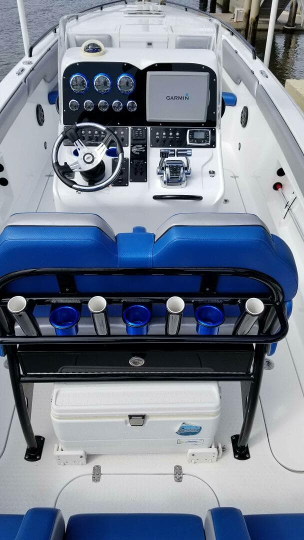 2014 Concept 36 CC — photo 4