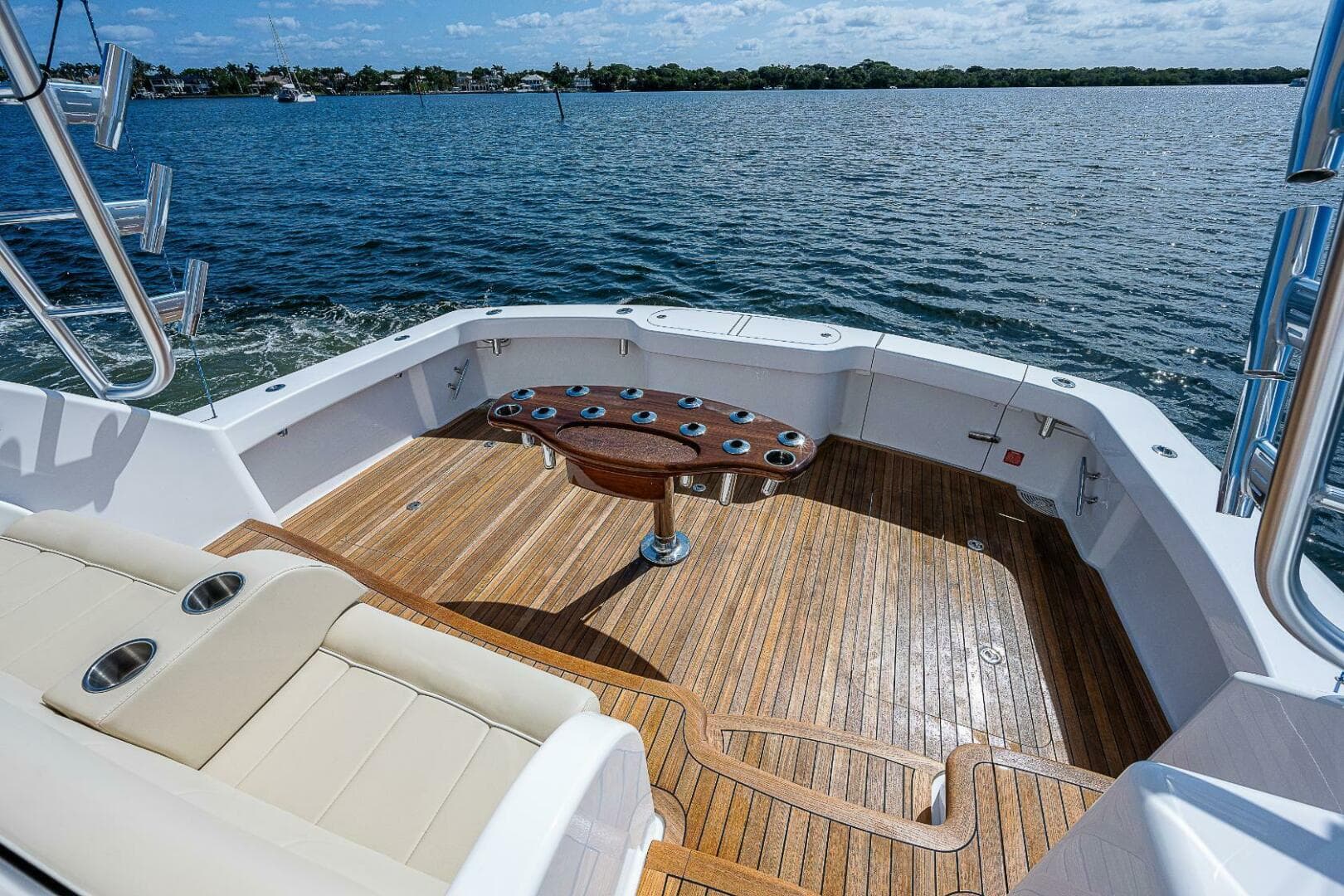 2021 Viking 44 Open — photo 16