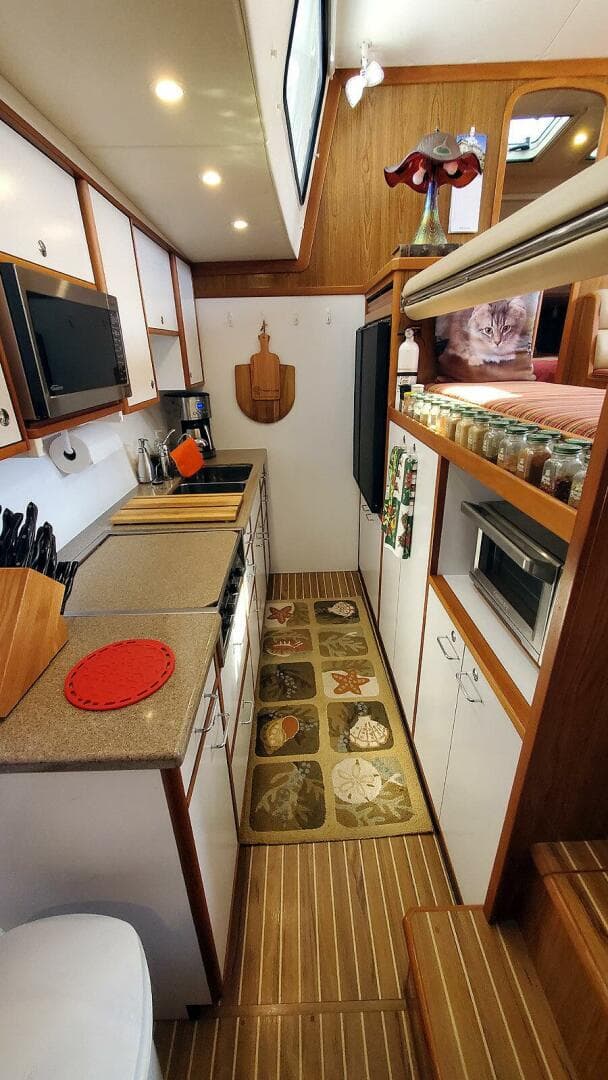 2012 Endeavour Catamaran — photo 18