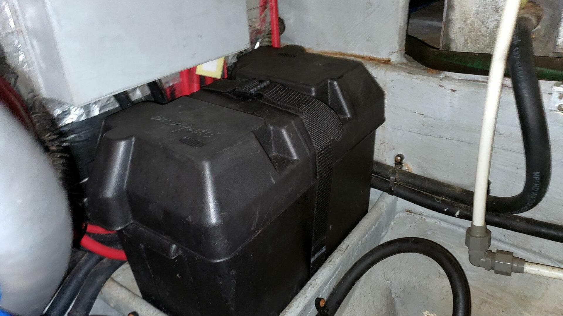 2012 Endeavour Catamaran — photo 54