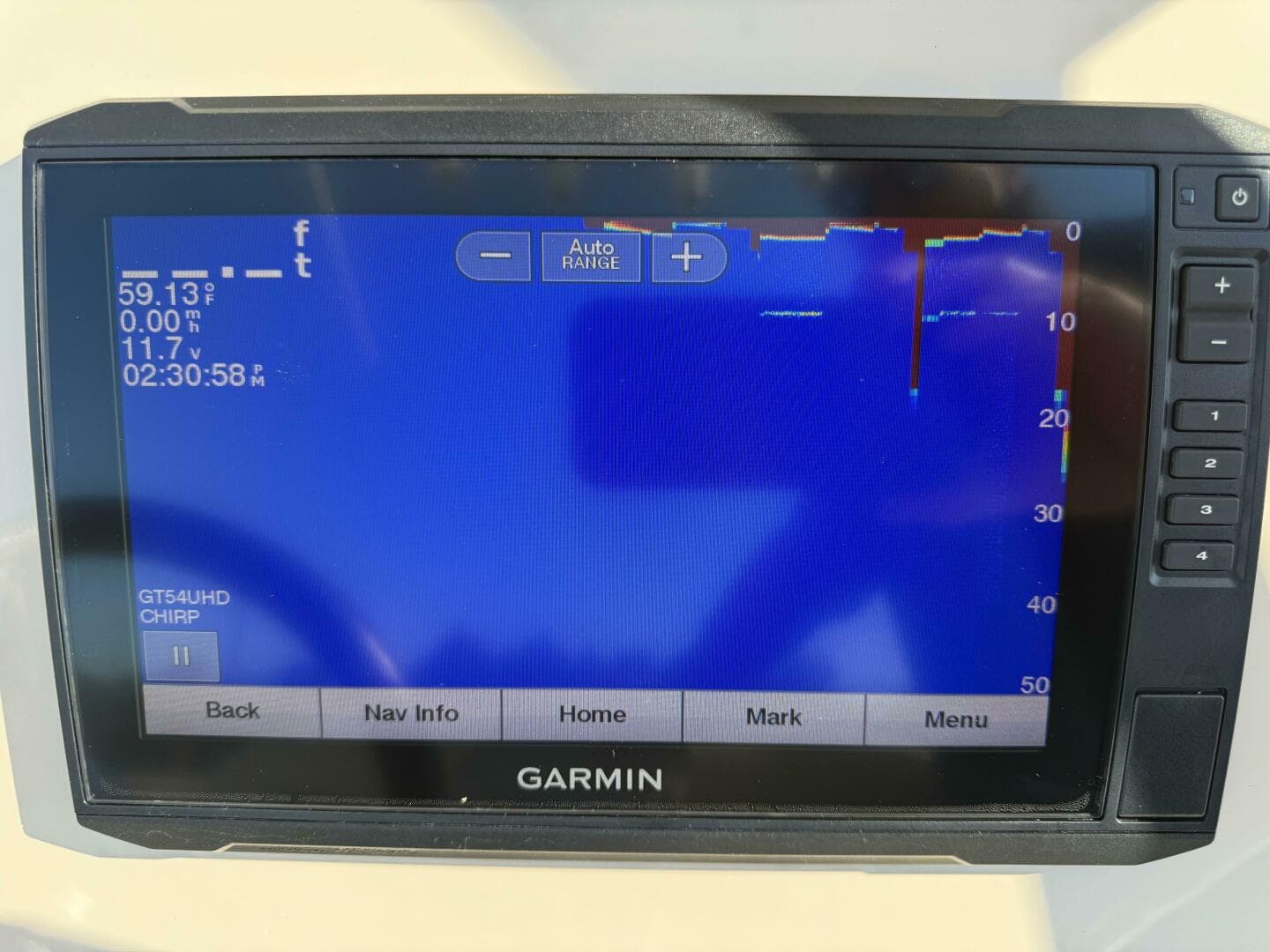 2020 Boston Whaler 210 Dauntless — photo 25