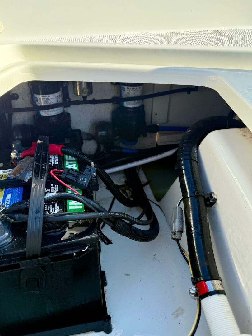 2020 Boston Whaler 210 Dauntless — photo 15