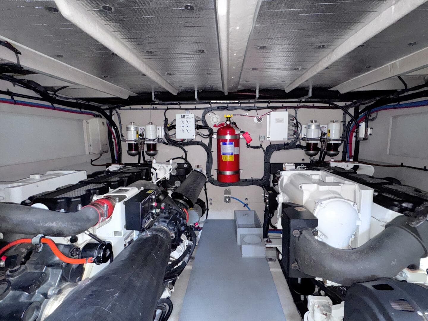 2018 Sea Ray L650 Fly — photo 50