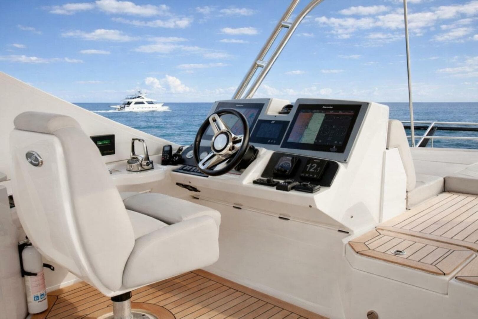 2018 Sea Ray L650 Fly — photo 48