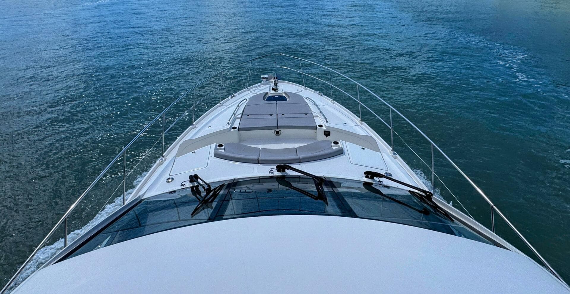 2018 Sea Ray L650 Fly — photo 11